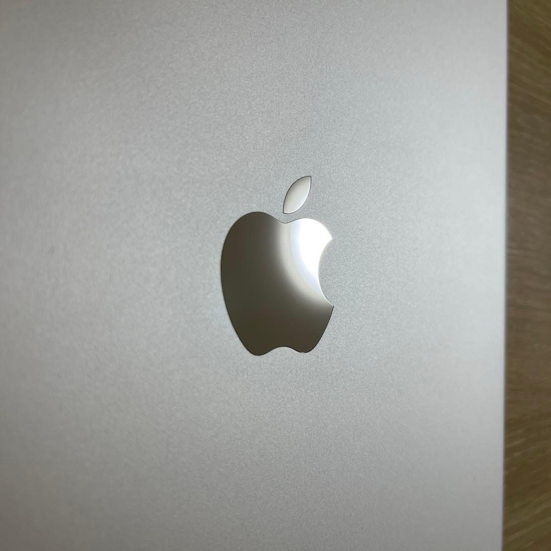 【美品】第9世代 iPad バッテリー98% ケース付き 箱無し