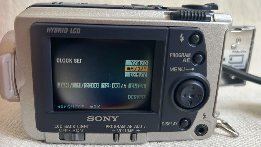 最終価格【希少品】SONY DSC-F505V Cyber-shot〈未使用〉