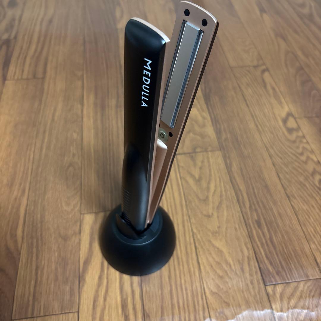 MEDULLA ヘアアイロン