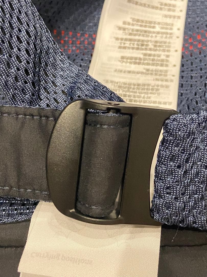 ベビービョルン　抱っこ紐　ハーモニー　ネイビーブルー