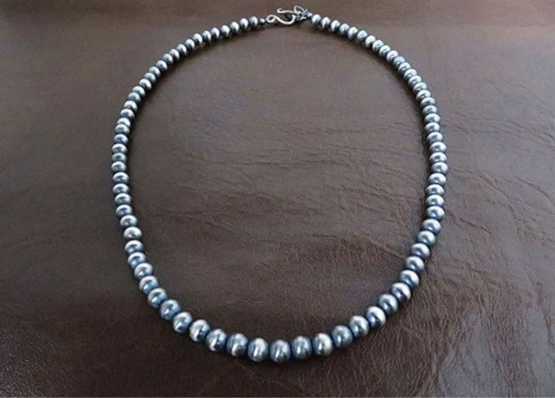 【優】ナバホパール ビーズネックレス シルバー系