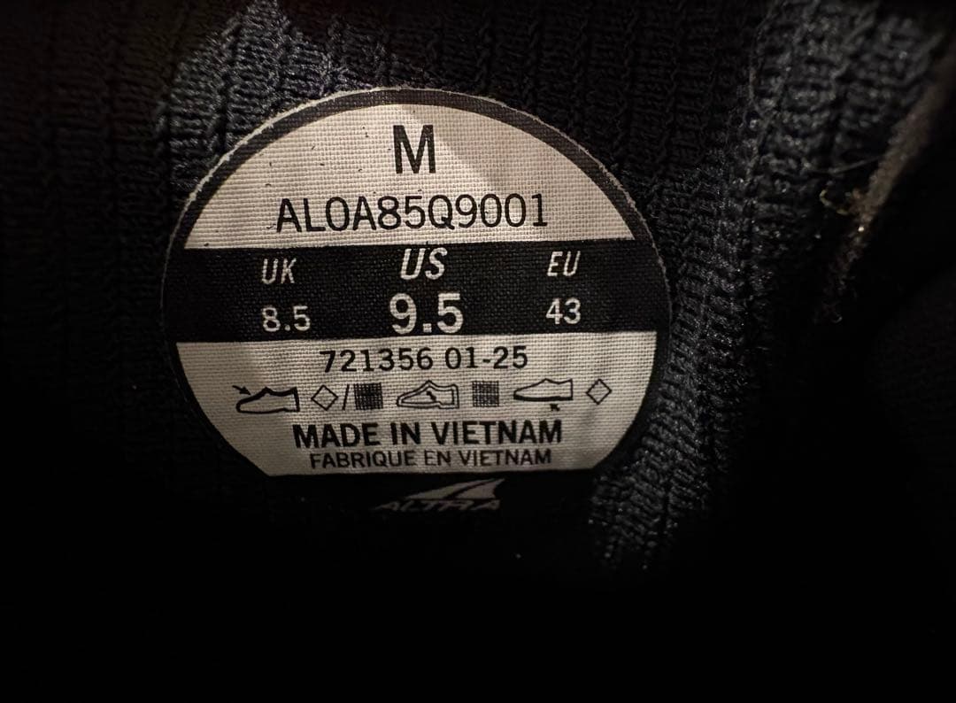 ALTRA（アルトラ） ティンプ5 ボア　US9.5 JPN27.5cm