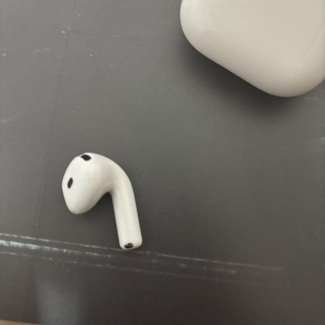 AirPods4 片耳