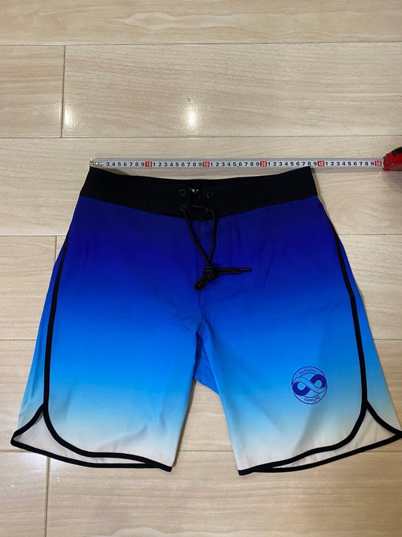 インフィニティ　サーフパンツ　32　K BLUE