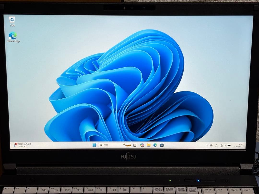 富士通 FUTRO A5511M/第11世代/15.6型/テンキー/win11