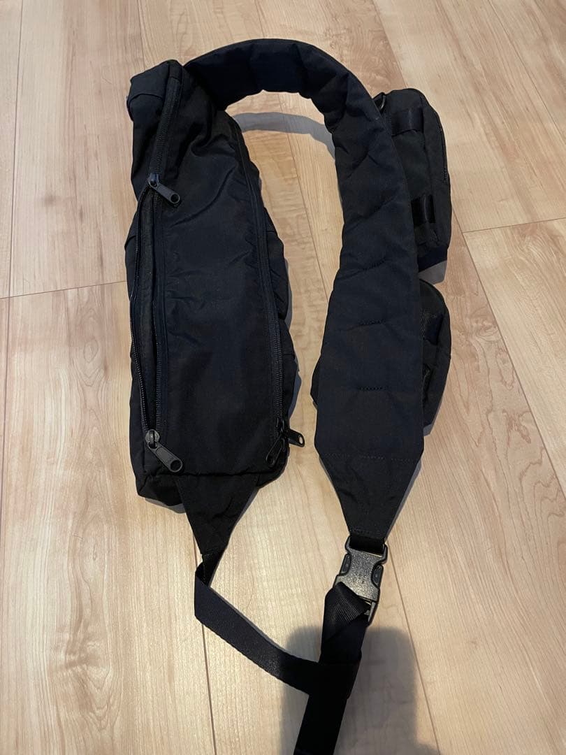 THE North face purple label ボディバッグ