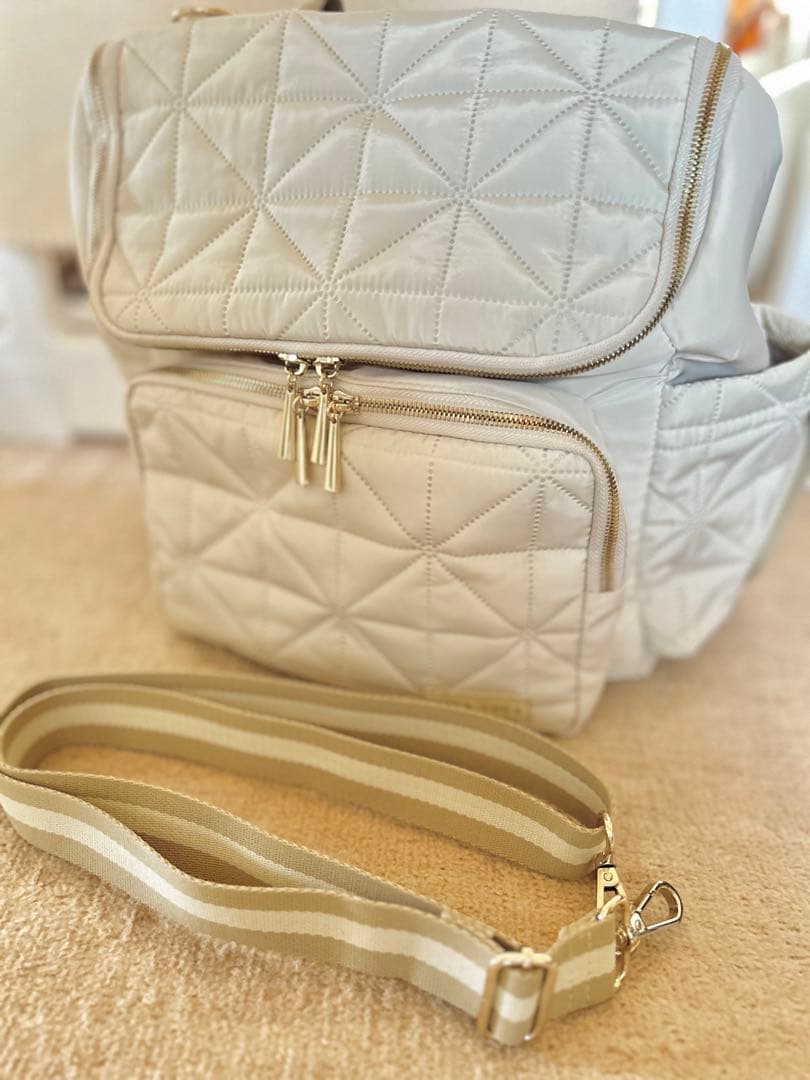 早い物勝ち♥︎THEATHEA -RHEA-⌇リュック　キルティング　アイボリー