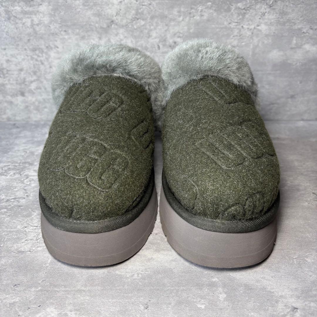 【専用】UGG アグ　新品　ディスケット　ロゴ サンダル 希少デザイン