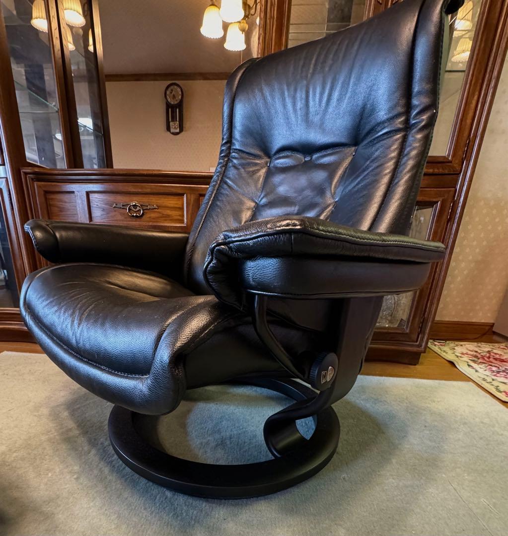 本革 Ekornes ロイヤル Lサイズ リクライニングチェア オットマン付