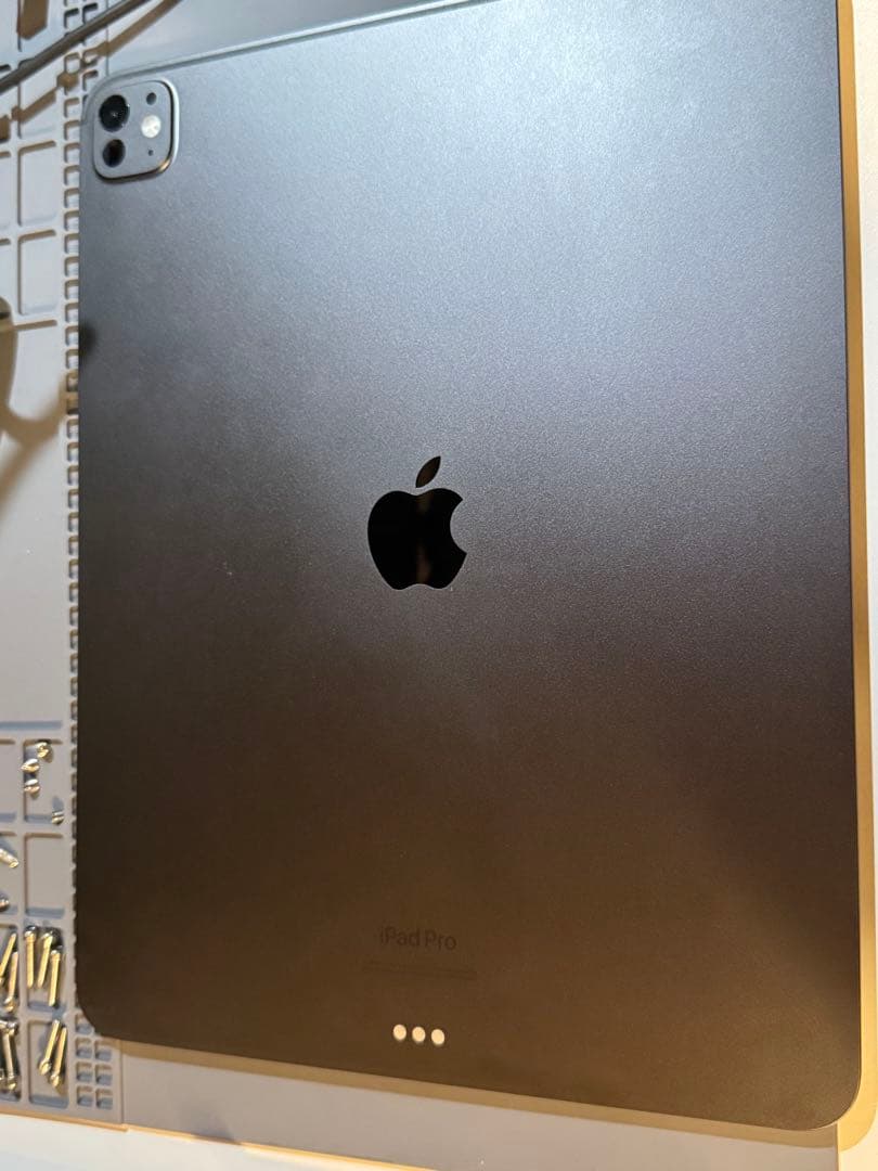 iPad Pro 13インチ M4 256GB スペースブラック