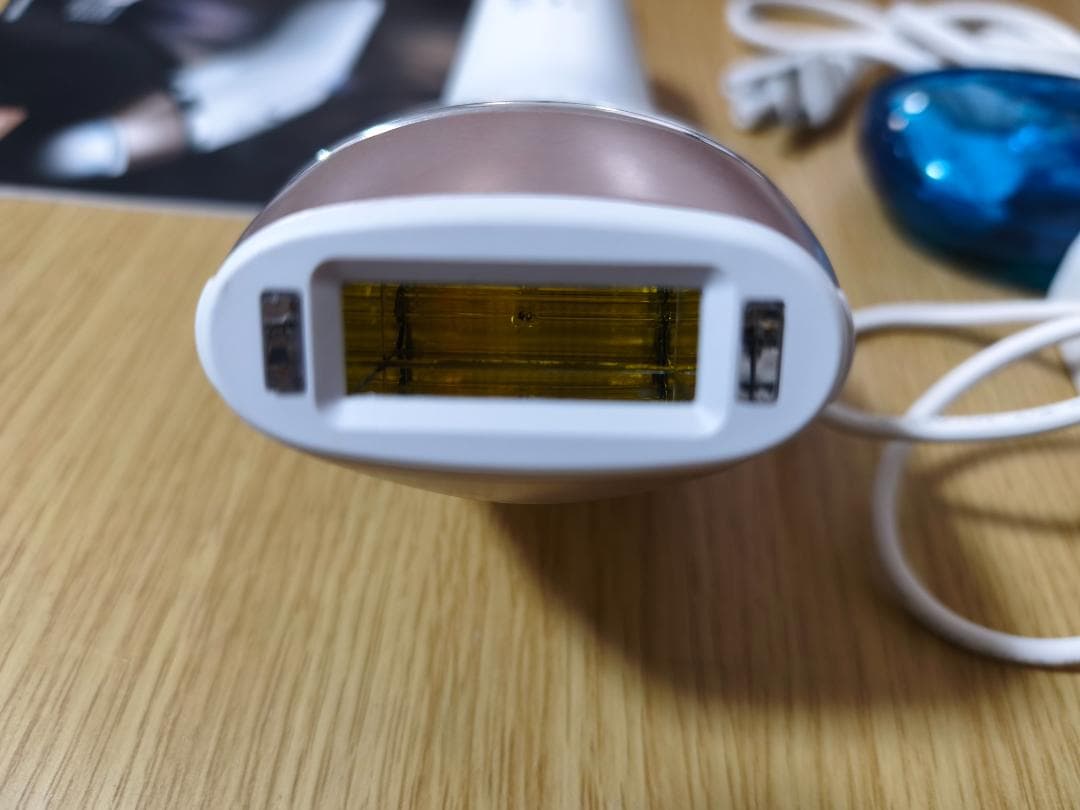 BRAUN シルク・エキスパート BD-5004　（自宅用フラッシュ美容器）