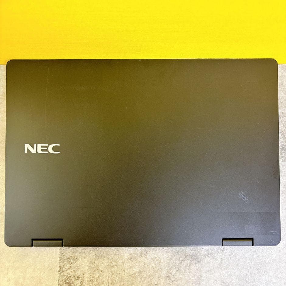 小型軽量❣Coreｉ5＆SSD搭載でサクサク快適✨第7世代 フルHD Win11