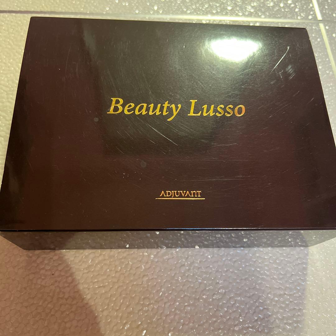 アジュバン ビューティールッソ 美顔器