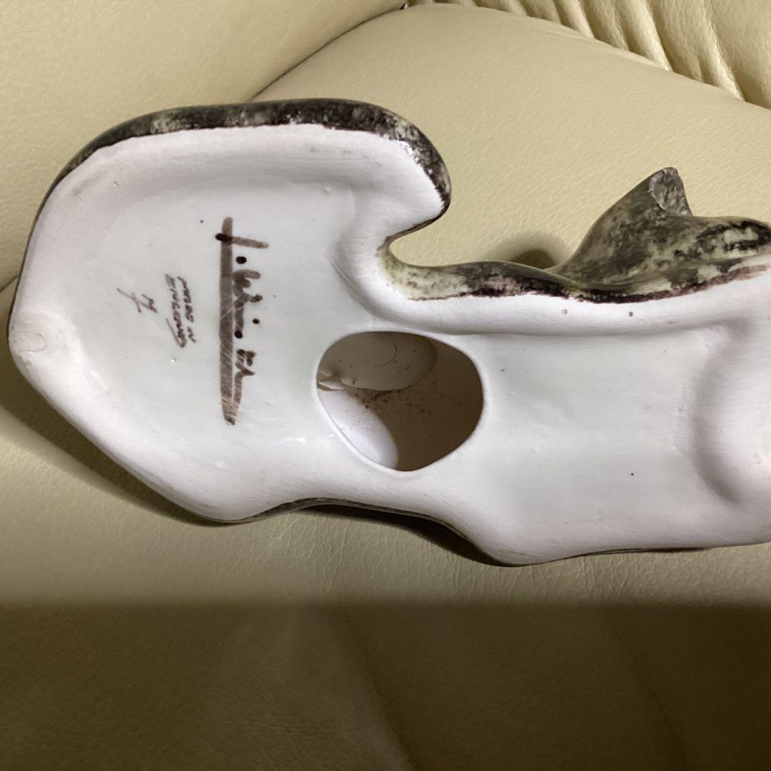 猫の置物 ウインスタンレイキャット￼No.7 机の上に飾ると見上げてくる最終価格