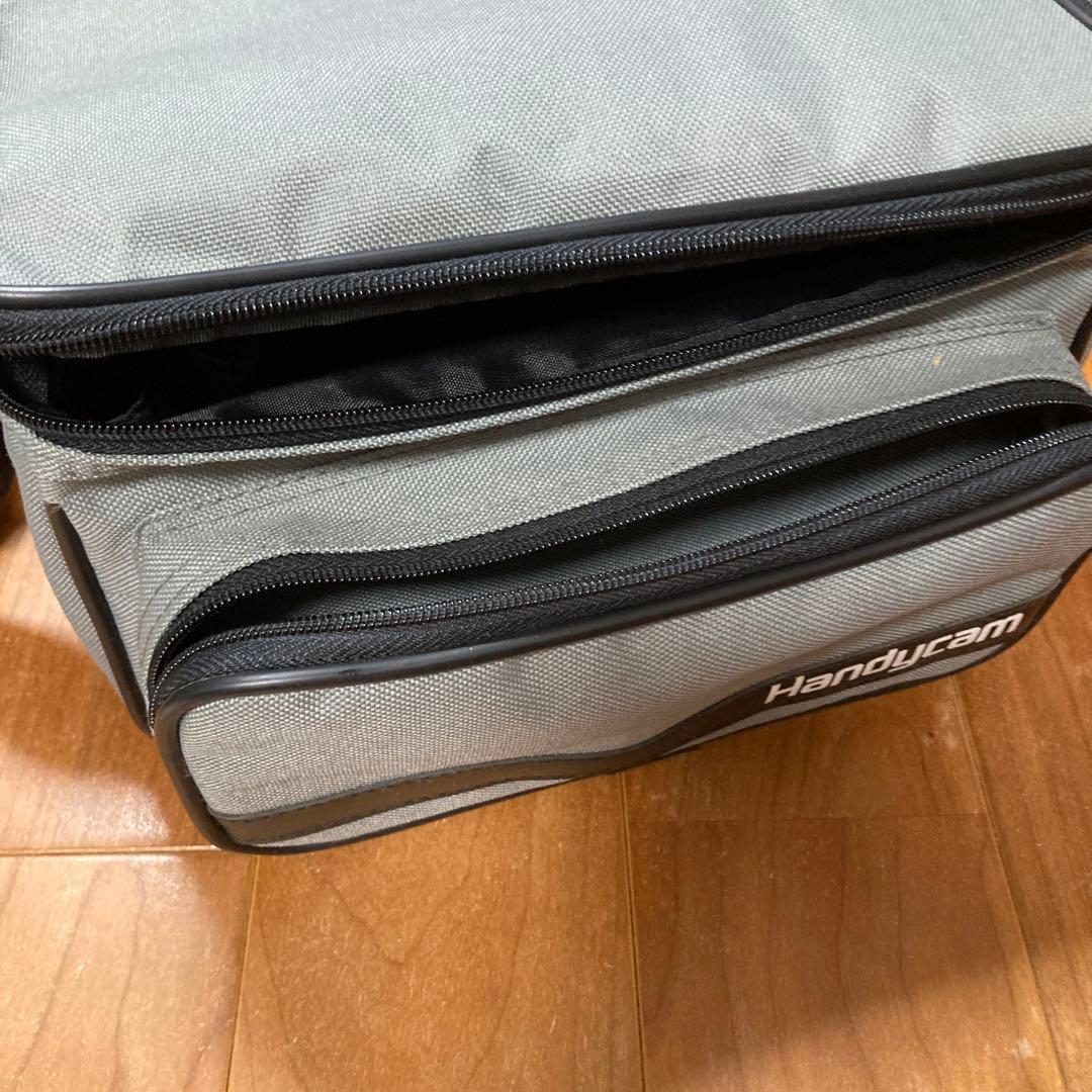 【値下げ】SONYハンディカム CCDーTR75 ビデオカメラ(動作未確認)