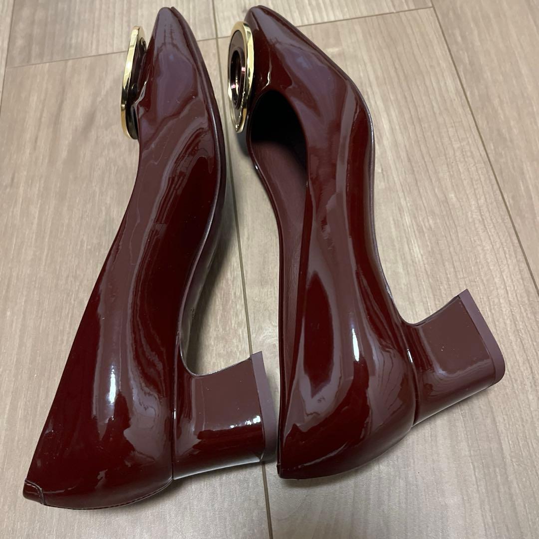 ルイヴィトン　エナメル　パンプス