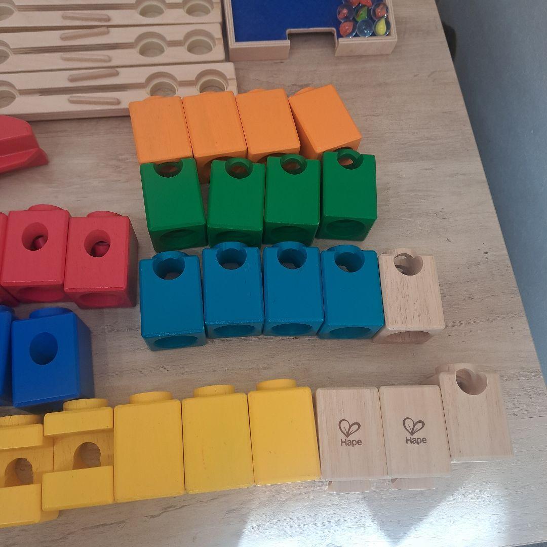 ボーネルンド　クアドリラセットツイスト&レールセットとサウンドレールセット