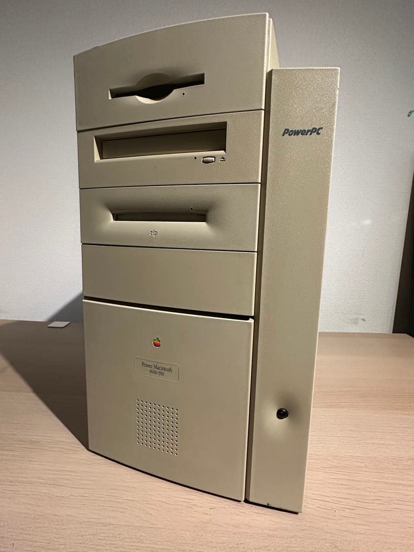 PowerMacintosh 9600/350 キーボード・モニターアダプタ付き