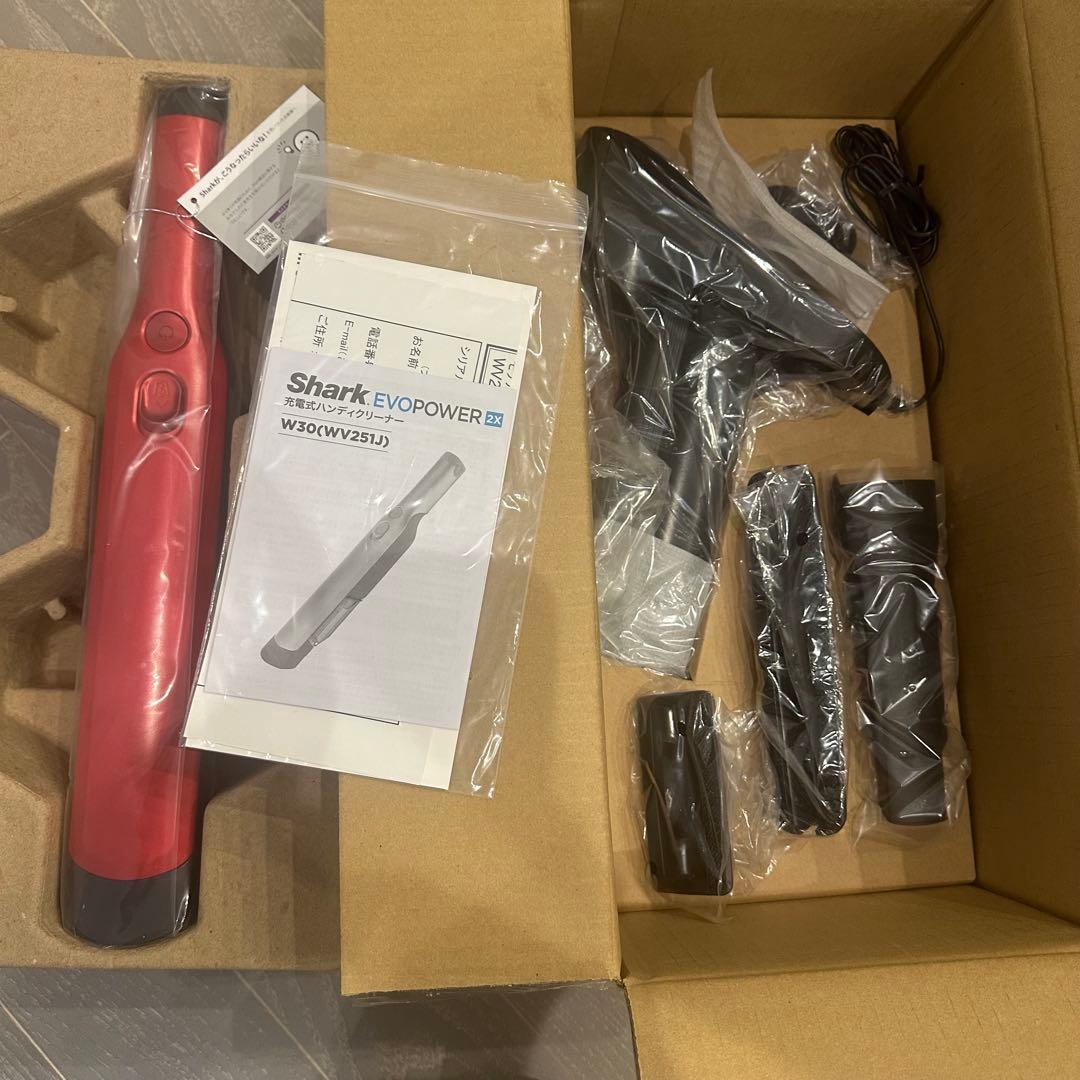 Shark EVOPOWER W30 ハンディクリーナー