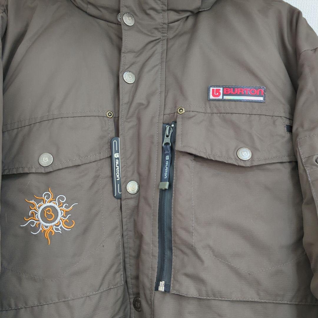 セットアップ Burton 上〜茶，下〜黒 フード脱着可 日焼け