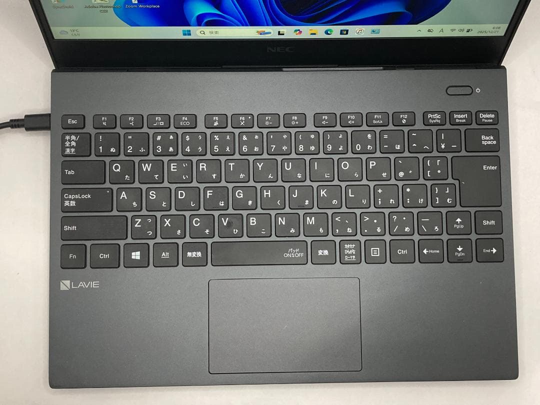 爆速11世代i5/SSD512GB/Office2021/軽量13.3型 NEC