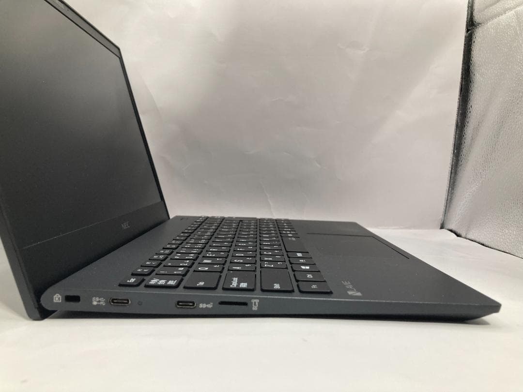 爆速11世代i5/SSD512GB/Office2021/軽量13.3型 NEC