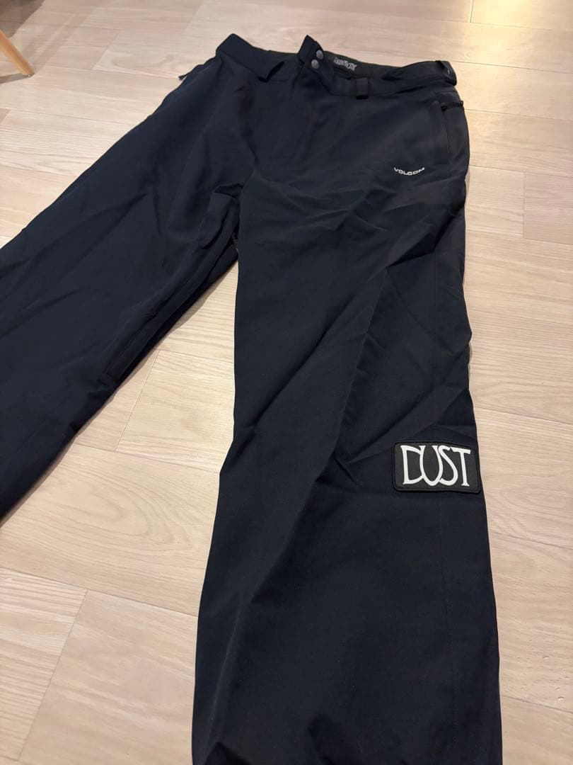VOLCOM DUST BOX スノーボードパンツ 黒/ボルコム/ダストボックス