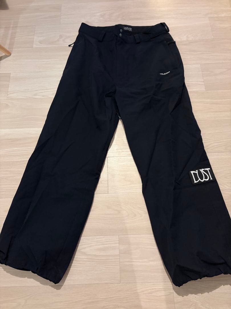 VOLCOM DUST BOX スノーボードパンツ 黒/ボルコム/ダストボックス