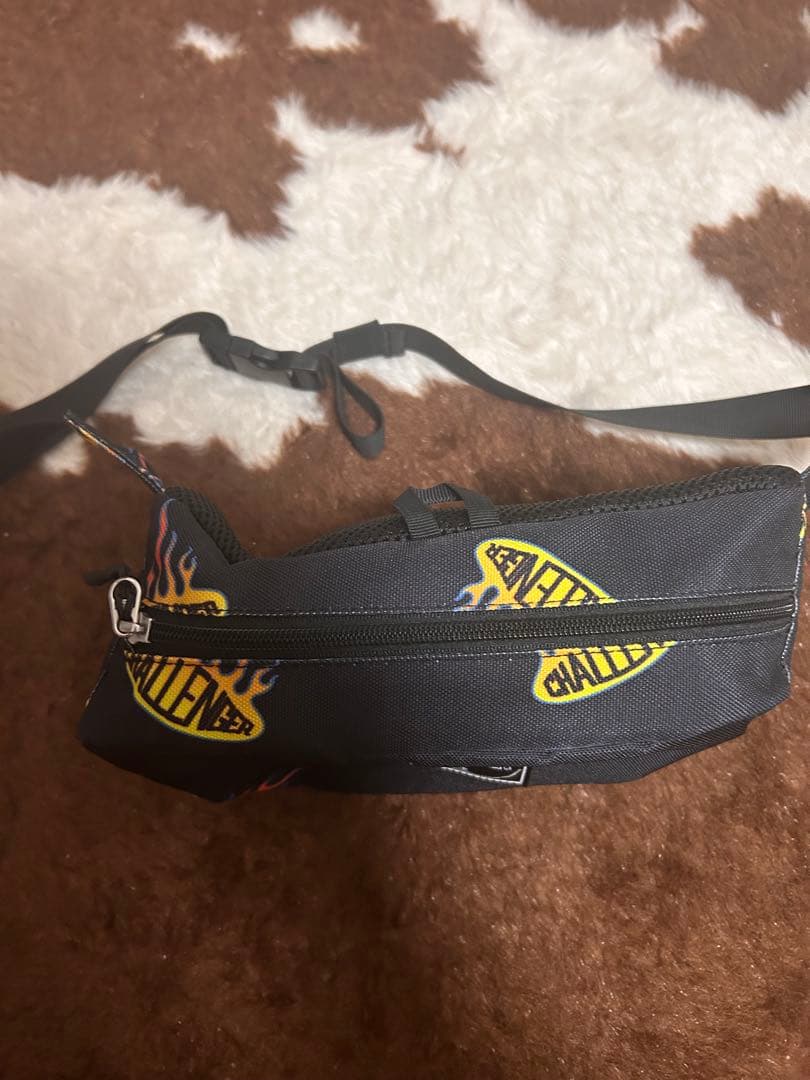 -最終値下げ-CHALLENGER ボディバッグ・ウエストポーチ