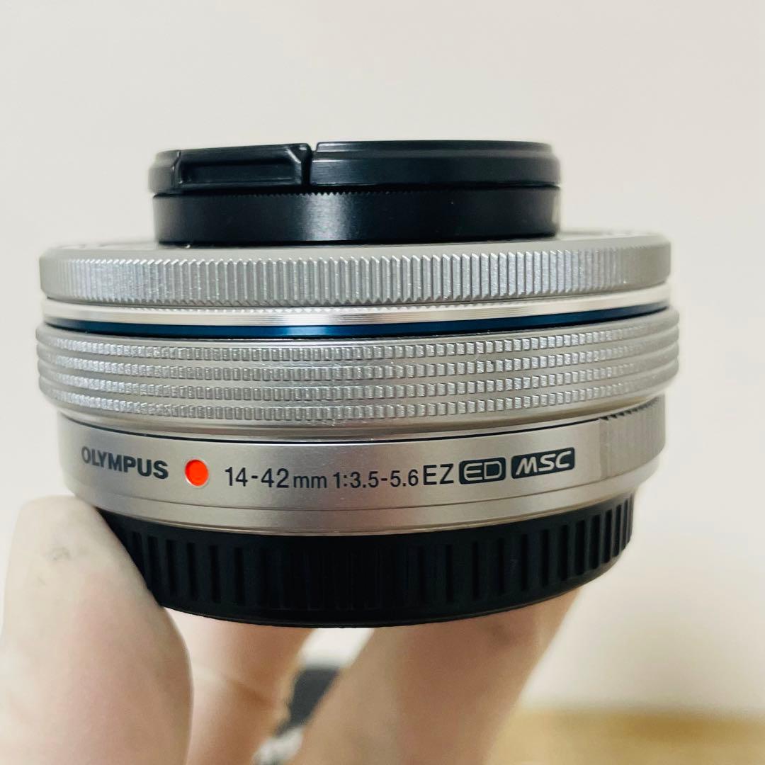 ★極美品★ OLYMPUS PEN Lite E-PL7 ダブルズームキット