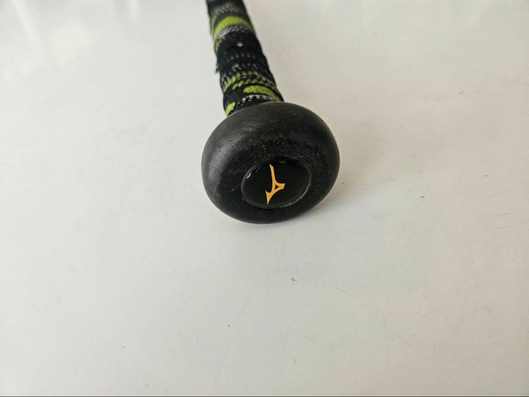 BEYOND MAX レガシー 78cm バット ケース付き