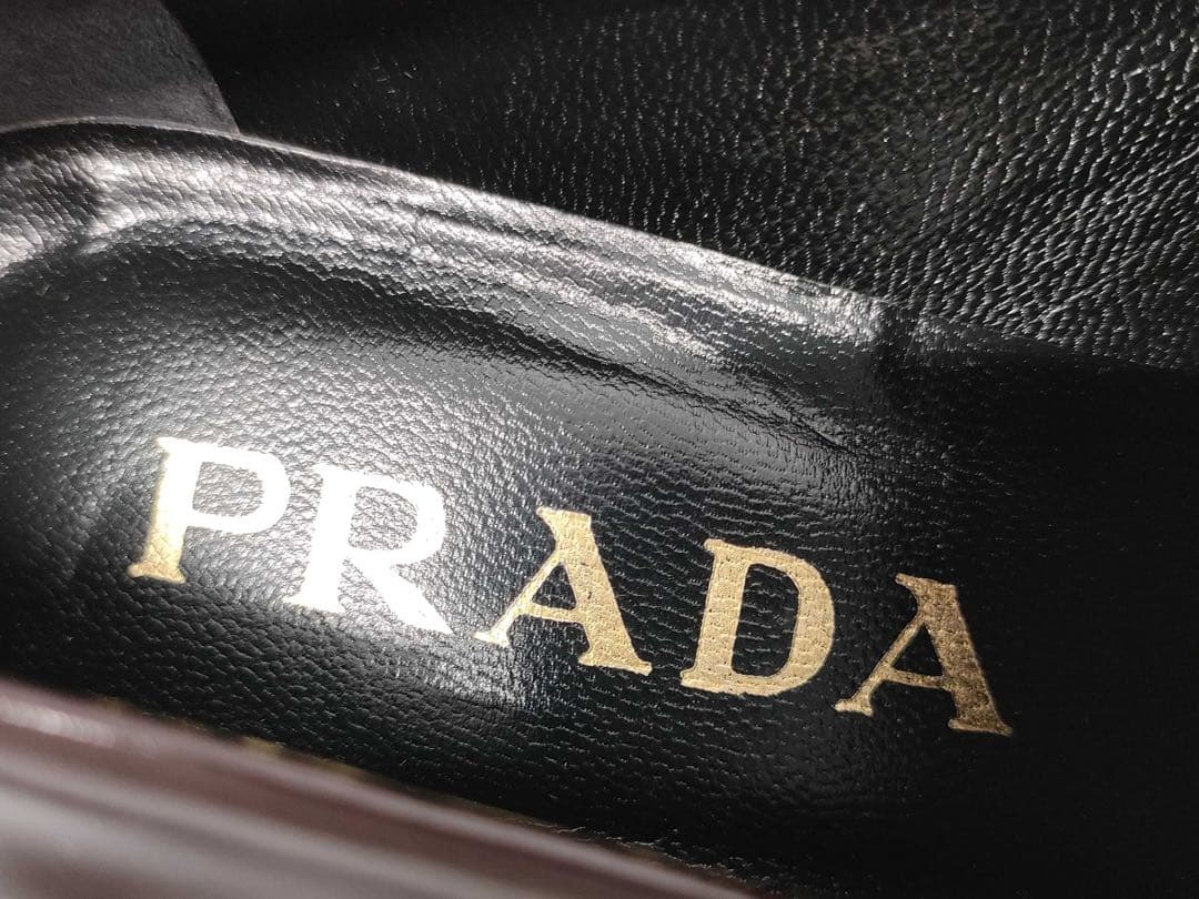 PRADA（プラダ） イタリア製 レザー ローファー／ブラウン／35½