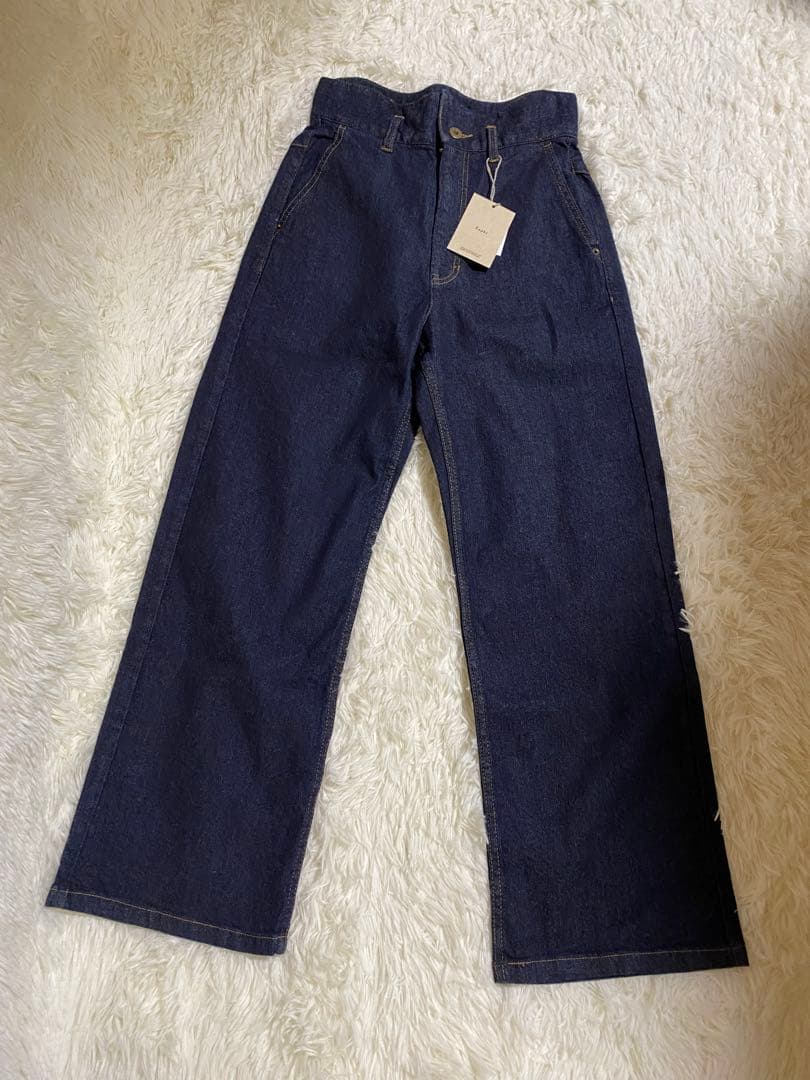 新品タグ付★Eaphi WAVEDESIGN HIGHWAIST DENIM