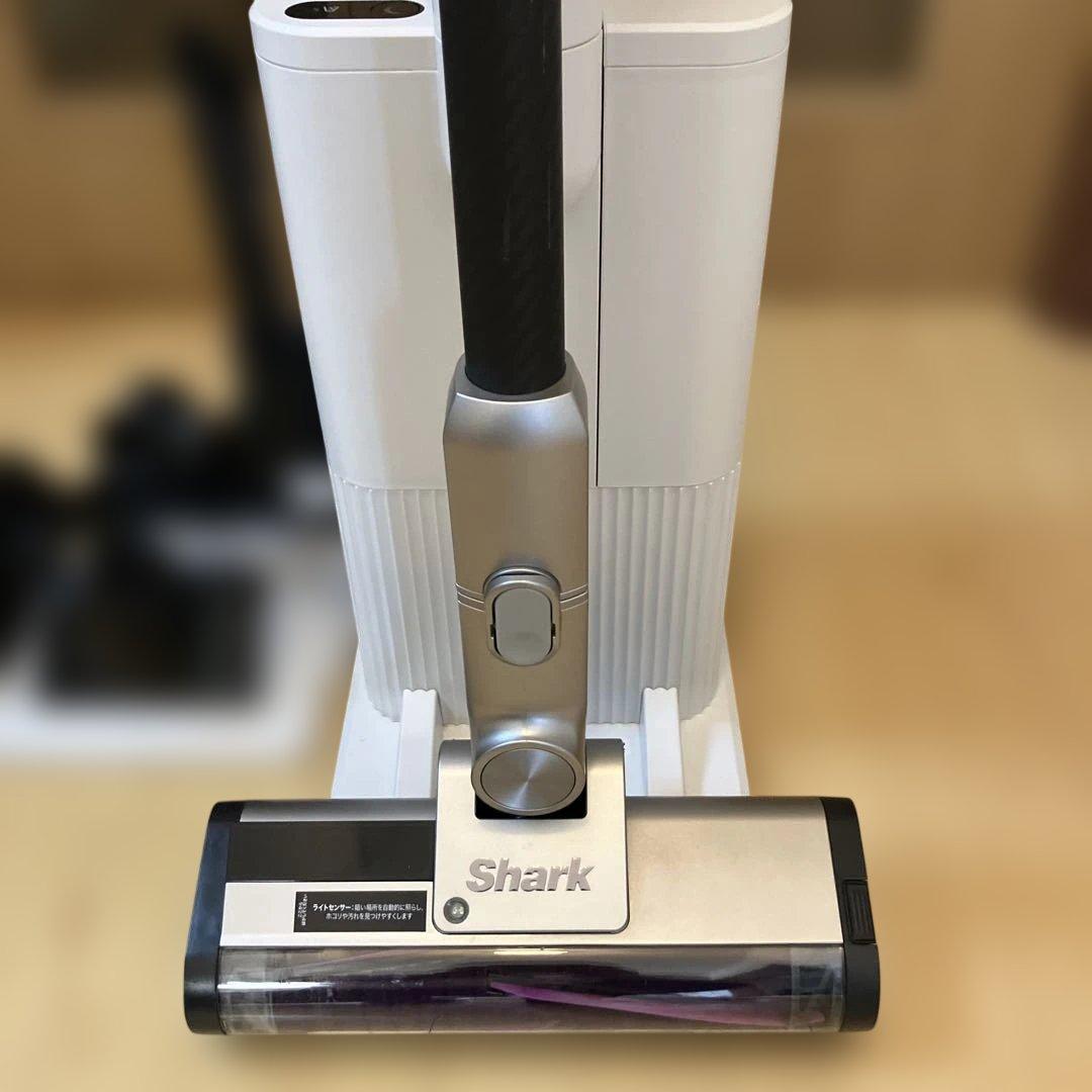 shark シャーク　Clean Sense iQ+ IW3241JSL T6