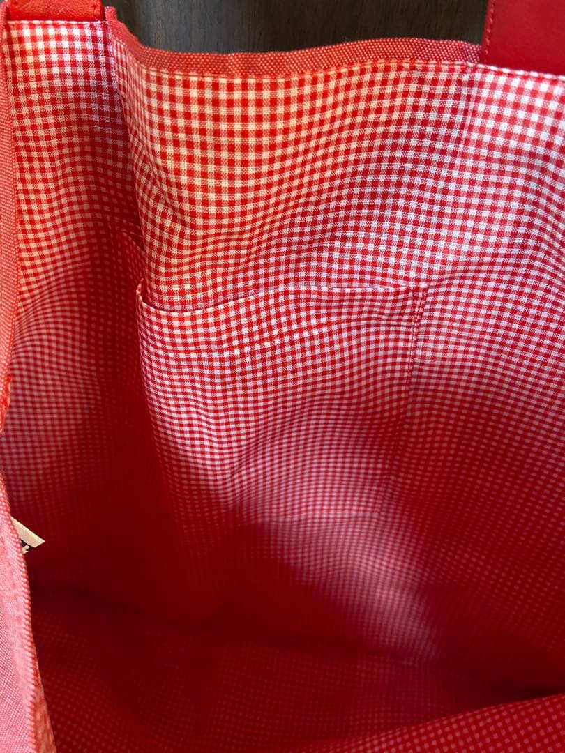 タグつき新品　ファミリア デニムバッグ 赤