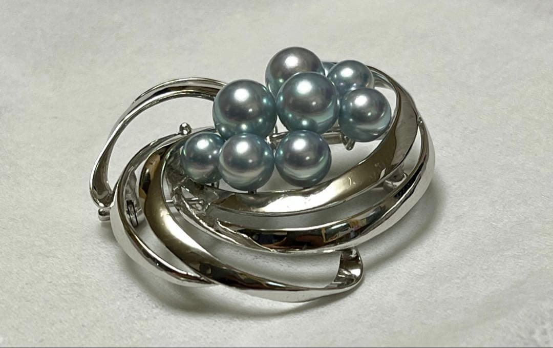 TASAKI 希少 美品 田崎真珠 ブルーパール ブローチ ベビーパール 黒真珠