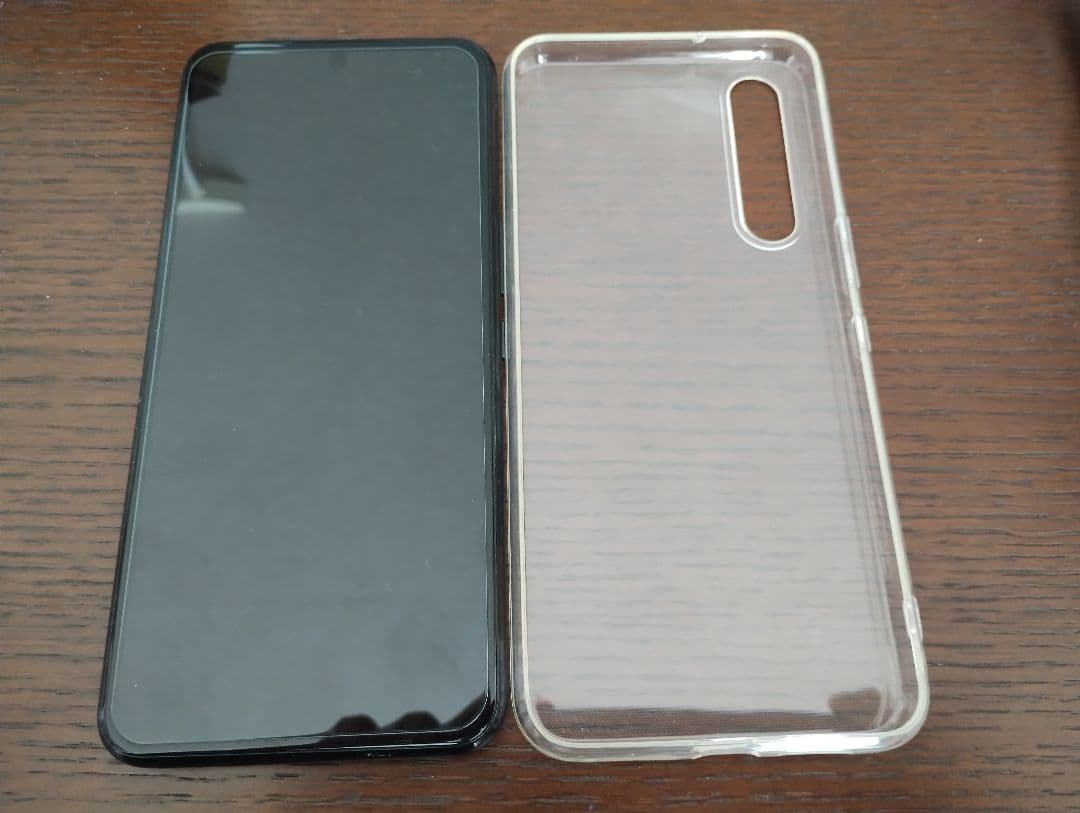 良品　ZR01 simフリー 128GB　rakuten big　ケース付