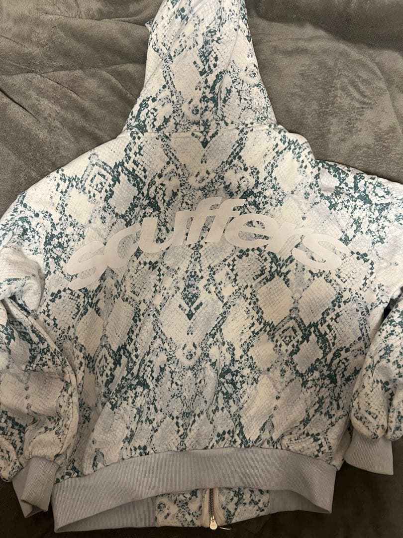 Scuffers ヘビ柄 ジップアップパーカー S