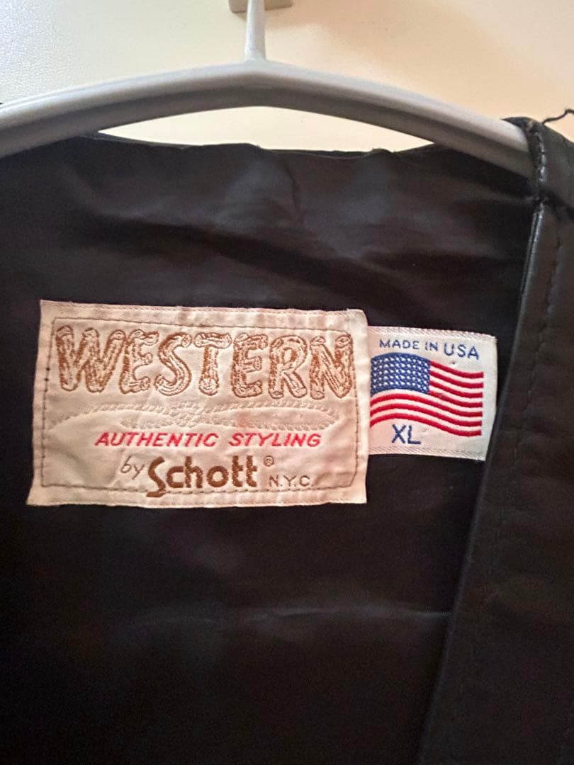 ノ*チ様 90s Schott レザーベスト WESTERN USA製 本革 黒
