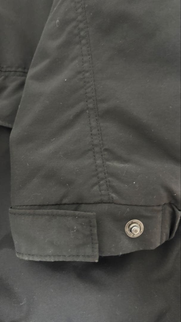 Patagonia ブラックナイロンジャケット