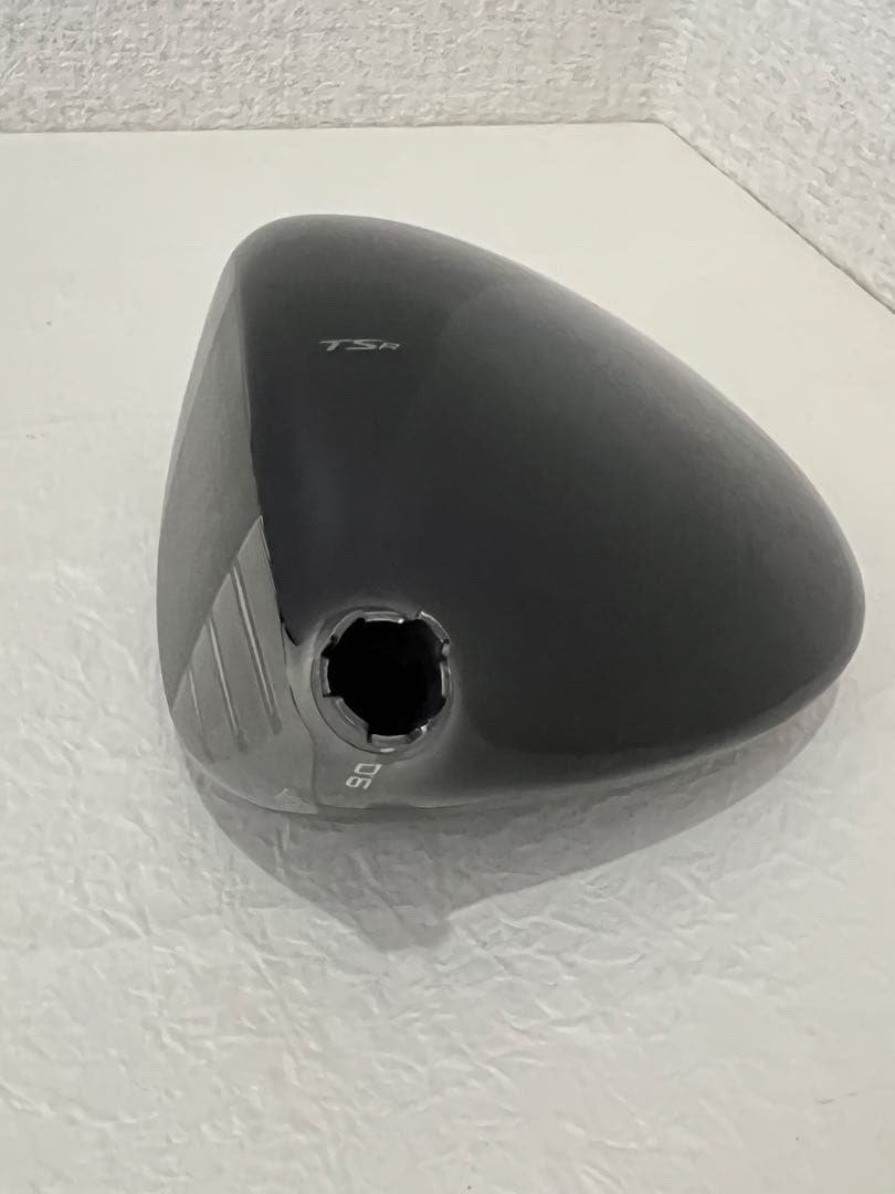 タイトリストTSR2ドライバー　ヘッドカバー有り ヘッドのみ