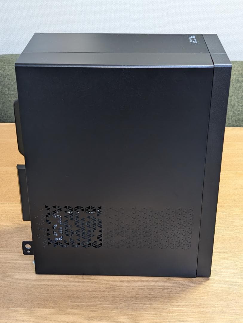 DELL Vostro 3660 デスクトップPC GTX 1650内蔵