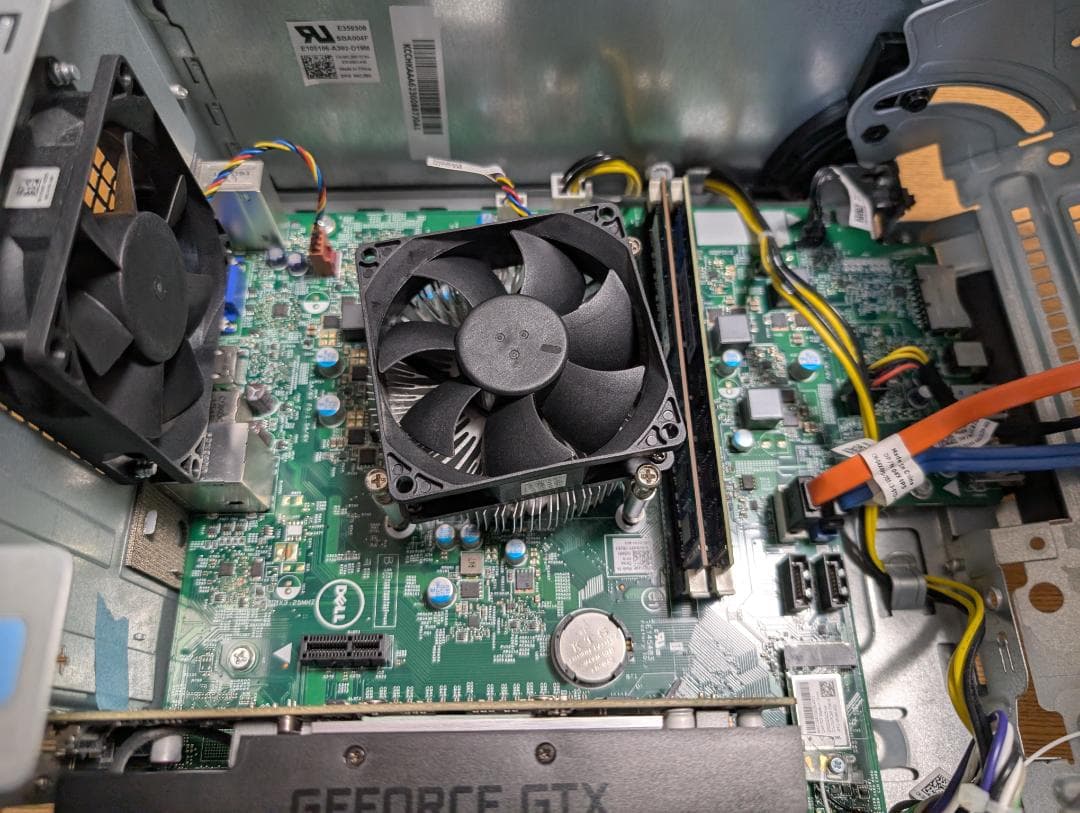 DELL Vostro 3660 デスクトップPC GTX 1650内蔵