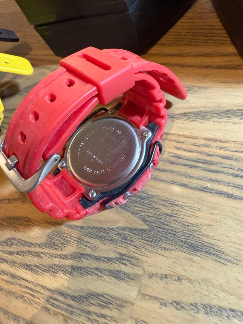 G-SHOCK デジタル腕時計セット (青・黄・赤)dw-5600