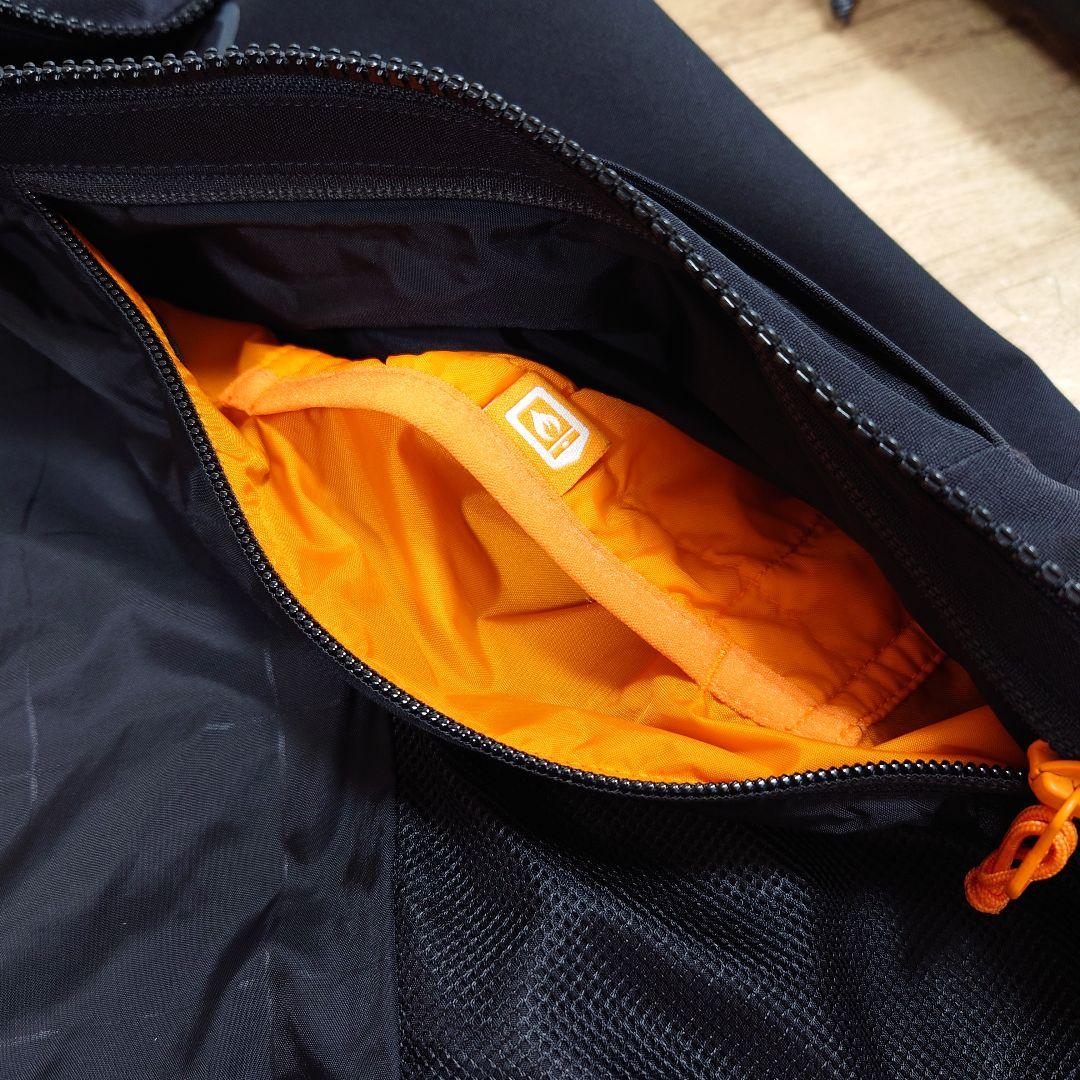 BURTON ゴアテックス ジャケット Sサイズ ブラック