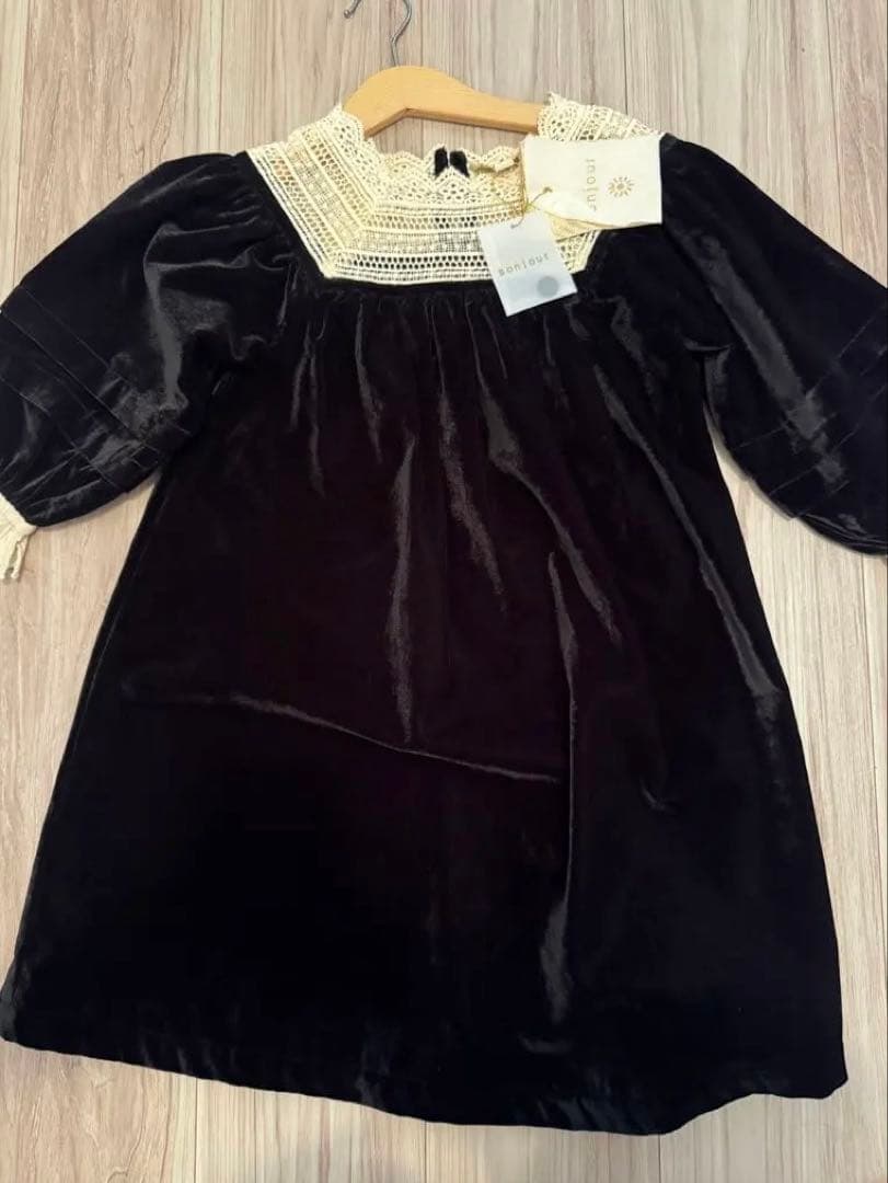 bonjour diary ワンピース　8y