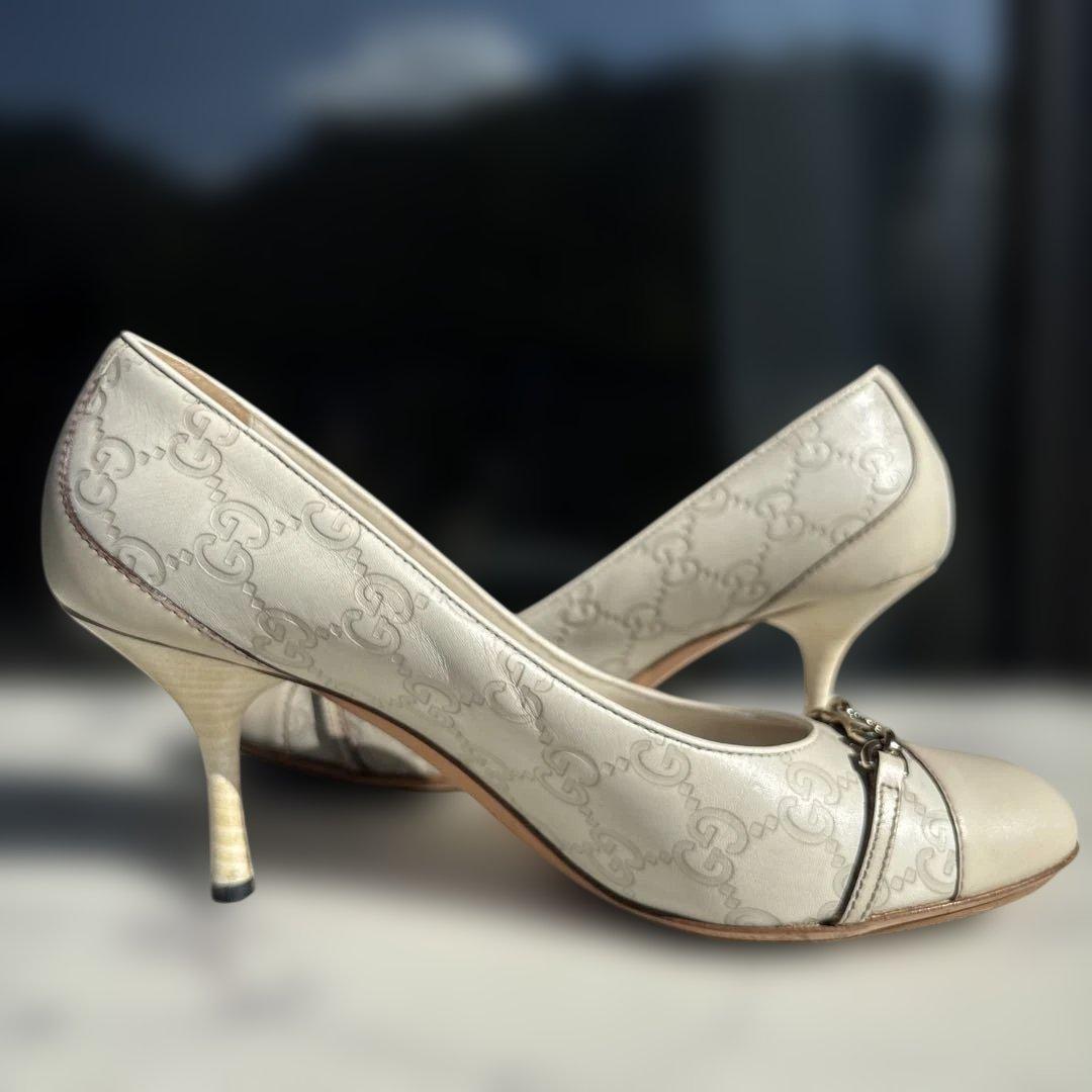 GUCCI シマレザー　ＧＧロゴ　パンプス　シューズ　ヒール　グッチ　スニーカー