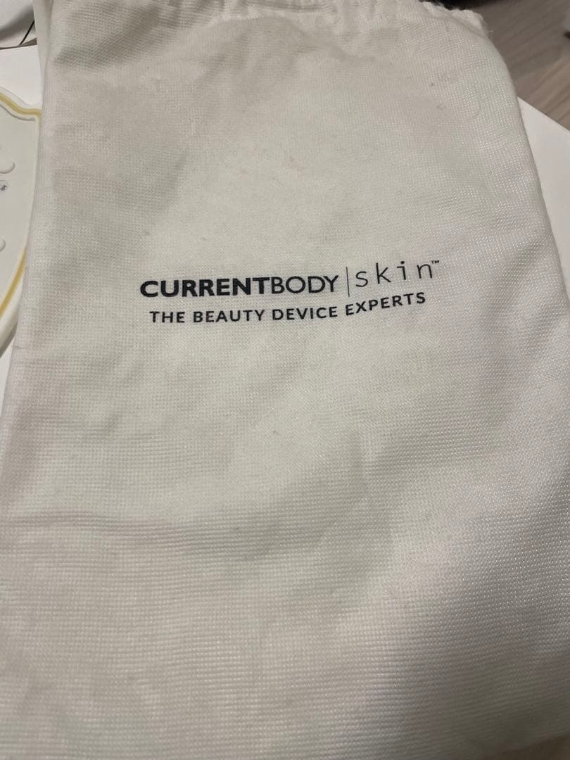 CURENTBODY LEDフェイスマスク