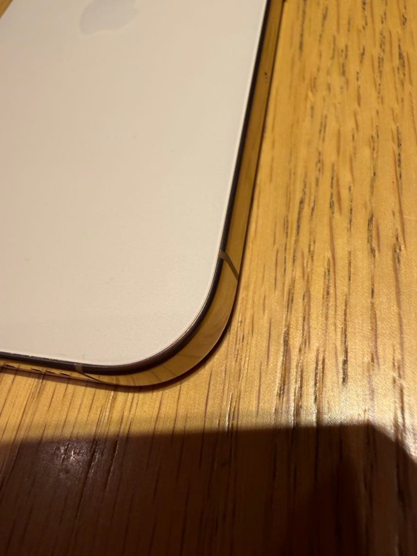 iPhone 16 Pro 128GB デザートチタニウム バッテリー96%