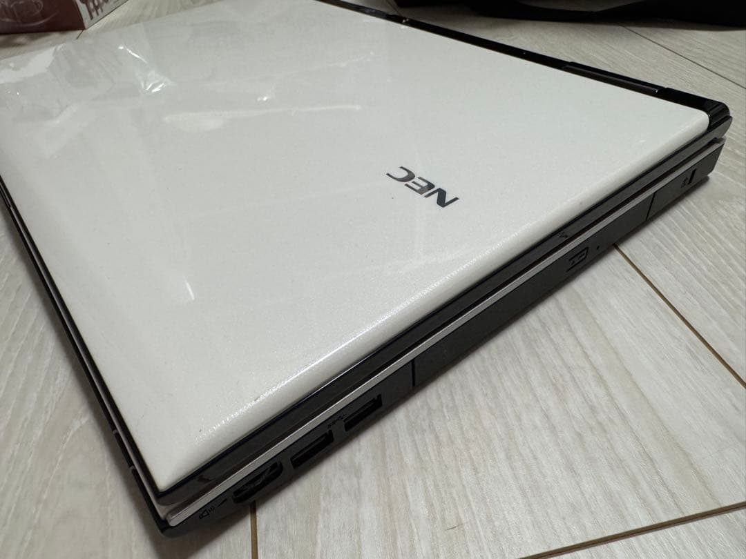 NEC LaVie ノートパソコン PC-LL750HS2JW 動作良好品